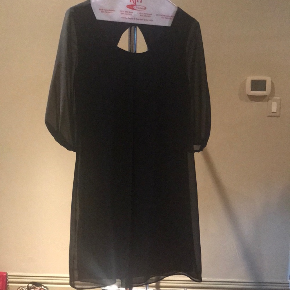Juniors black dress